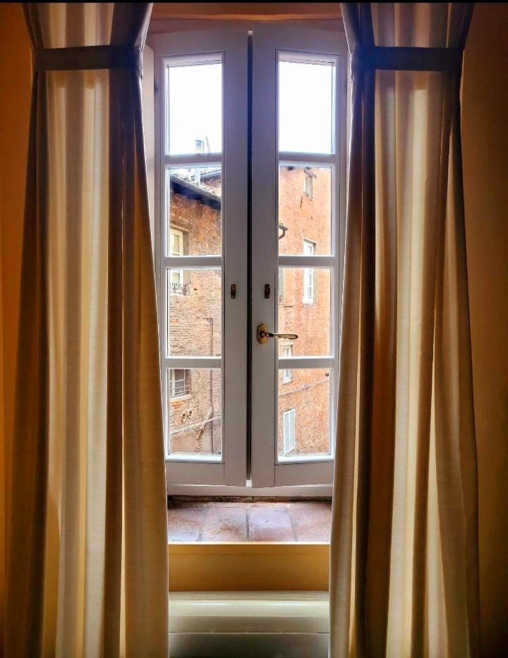 Hotel Residenza Fillanfi Lucca Zimmer foto