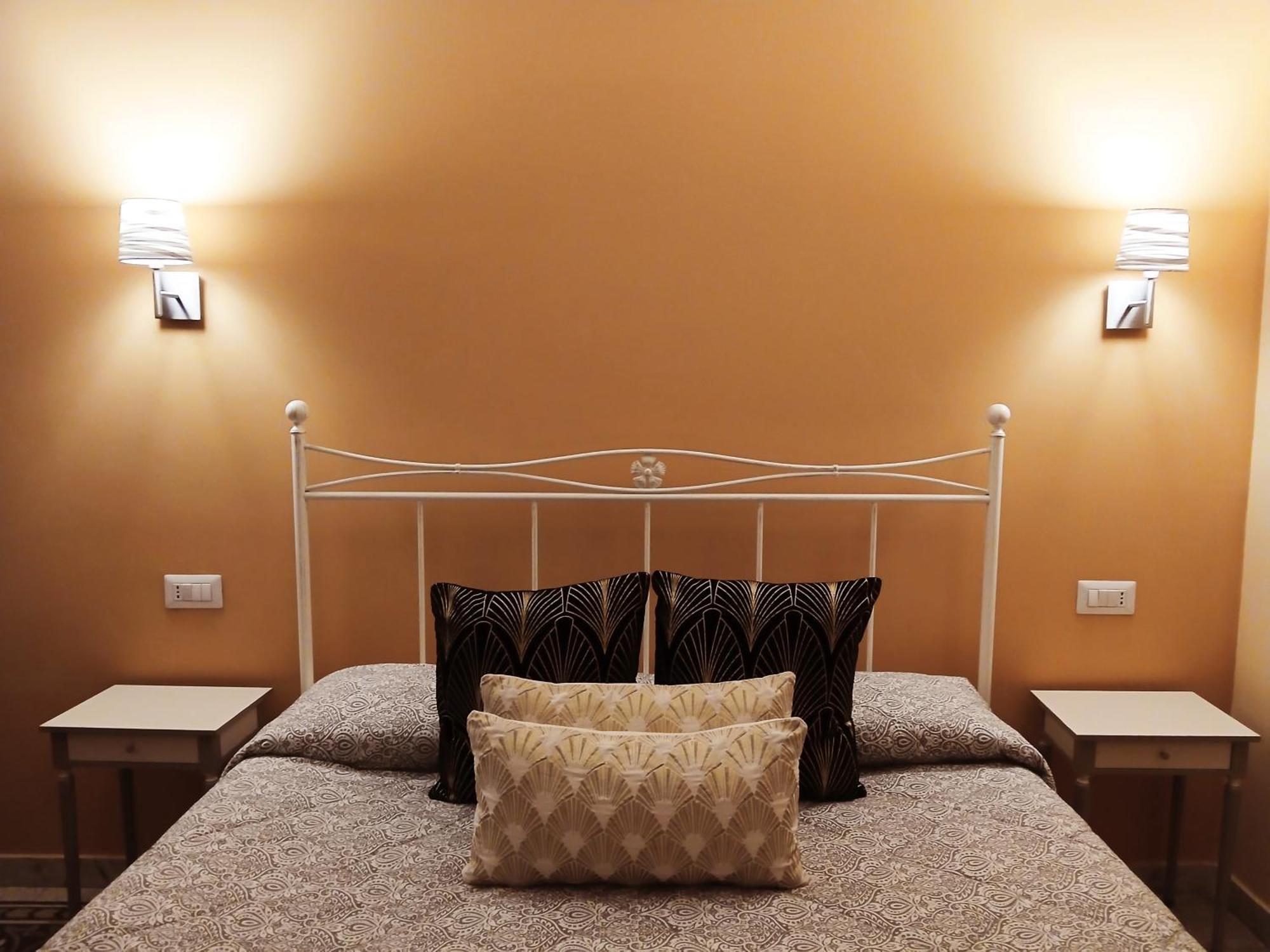 Hotel Residenza Fillanfi Lucca Zimmer foto